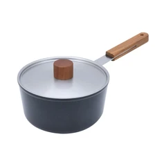 krischef-18-cm-panci-saucepan---hitam