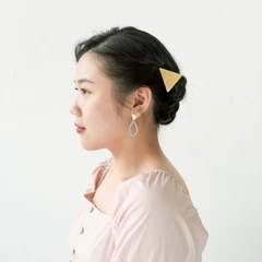 ataru-jepit-rambut-metal-triangle---gold