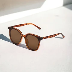 ilook-kacamata-sunglasses-wide-square-tortoise