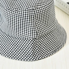 ataru-topi-bucket-reversible-houndstooth---hitam