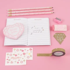 make-it-real-set-pink-and-gold-deluxe-stationery