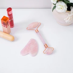 ataru-set-2-pcs-roller-&-gua-sha-rose-quart