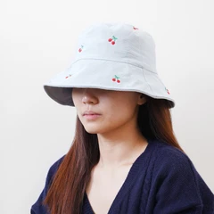 ataru-topi-bucket-reversible-cherry---biru