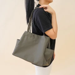 ataru-tote-bag-canvas-extendable---hijau-tua