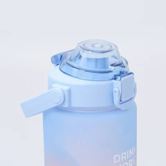 ataru-1.5-ltr-botol-minum-tritan-dengan-handle-ombre---biru