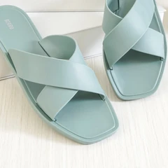 ataru-ukuran-39-sandal-wanita-x-strap-matte---biru