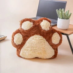 ataru-45x40-cm-bantal-sofa-paw---cokelat