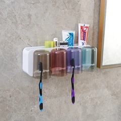 main image Stora Tempat Sikat Gigi Dengan 4 Gelas