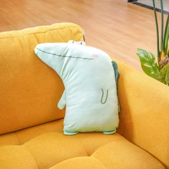 ataru-bantal-sofa-crocodile