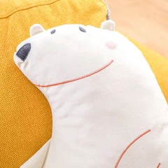 ataru-bantal-sofa-polar-bear