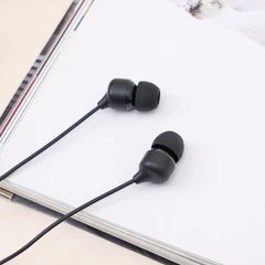 ataru-simple-earphone-type-c---hitam