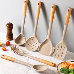 kris-spatula-turner-silikon-pr01---abu-abu