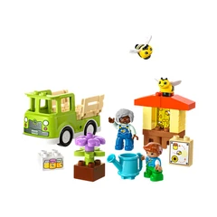 lego-duplo-caring-for-bees-and-beehives-10419