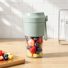 main image Kris Blender Portabel 300 ml 50 Watt - Hijau