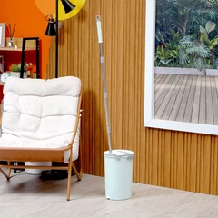 main image Proclean Set Alat Pel Squeeze Dengan Ember Peras - Hijau