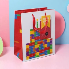 main image Ataru 26.5x33x14 Cm Tas Kado LEGO Birthday Cake - Mix