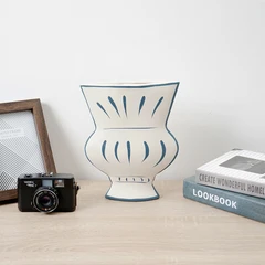 Informa Alchemist Vas Bunga Keramik 21x6x26 Cm - Putih