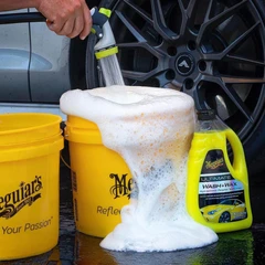 meguiars-ultimate-shampoo-dan-wax-mobil