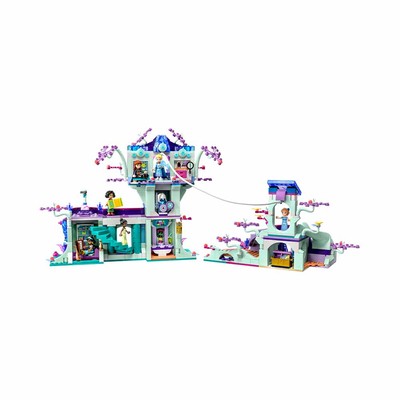 Gambar LEGO Set Disney The Enchanted Treehouse 43215