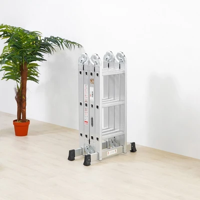 Gambar Krisbow 4.4 Mtr Tangga Aluminium Multifungsi 4X4 Steps