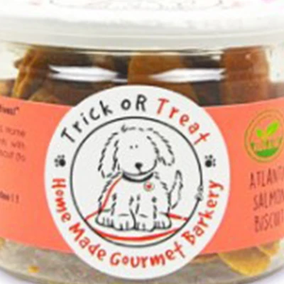 Gambar Trick Or Treat Camilan Anjing Biscuit Organic Atlantic Salmon 75 gr