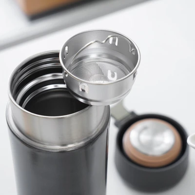 Gambar Kris 420 Ml Botol Vacuum Flask Double Wall Dengan Saringan - Hitam