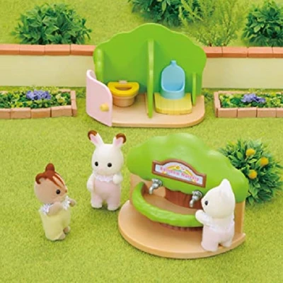 Gambar Sylvanian Families Set Nursery Bathroom 4720