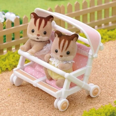 Gambar Sylvanian Families Double Pushchair 4533