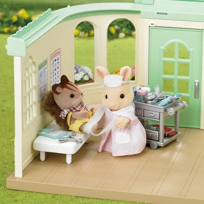 Gambar Sylvanian Families Set Country Nurse 5094