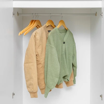 Gambar Stora Hanger Baju Kayu 44.5 cm Set 5 pcs