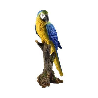 Gambar Patung Taman Burung Macaw On Stump