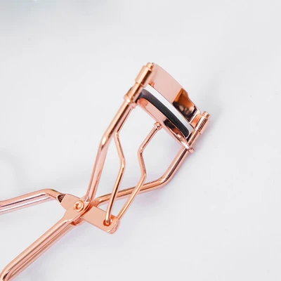 Gambar Ataru Penjepit Bulu Mata - Rose Gold