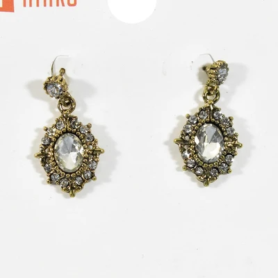 Gambar Ataru Anting Crystal Teardrop