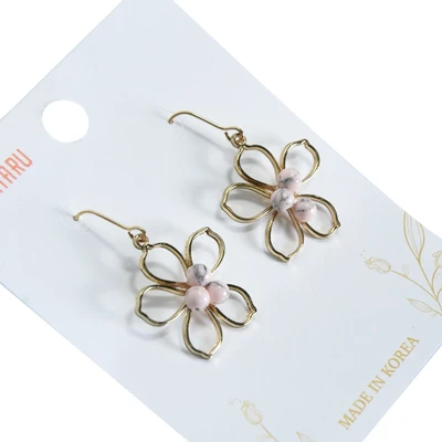 Gambar Ataru Anting Flower Dangle
