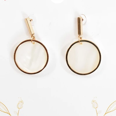 Gambar Ataru Anting Stud Geometric Circle