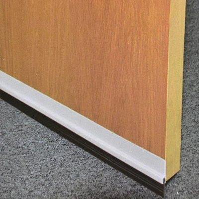 Gambar Krisbow Penutup Lubang Bawah Pintu PVC-Karet 91 cm - Putih