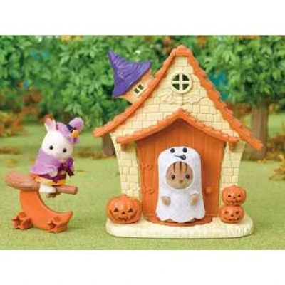 Gambar Sylvanian Families Set Playhouse Halloween Esft53890