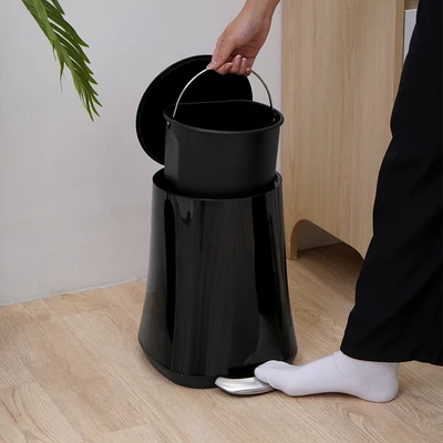 Gambar Krisbow Tempat Sampah Pedal Plastik Stylist 5 Liter - Hitam