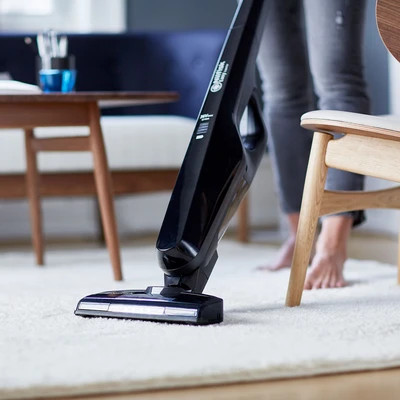 Gambar Nilfisk Vacuum Cleaner Dry Cordless 2 In 1 20v - Hitam