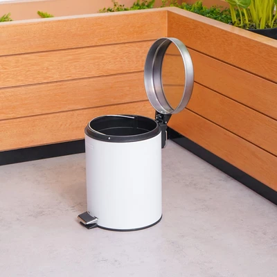Gambar Krisbow Tempat Sampah Pedal Stainless Steel Round 5 Liter V1 - Putih