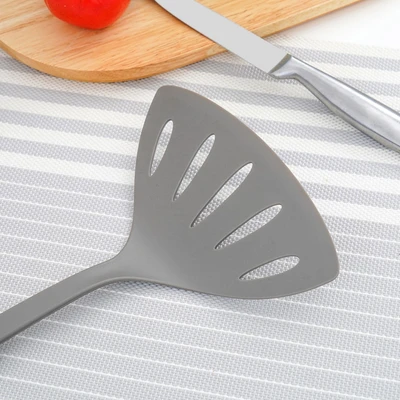 Gambar Cooking Color Prun Spatula Turner Fish - Hijau