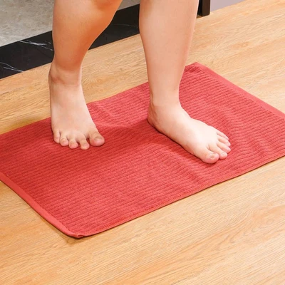 Gambar Informa Keset Kamar Mandi Katun Tarve 40x60 cm - Merah