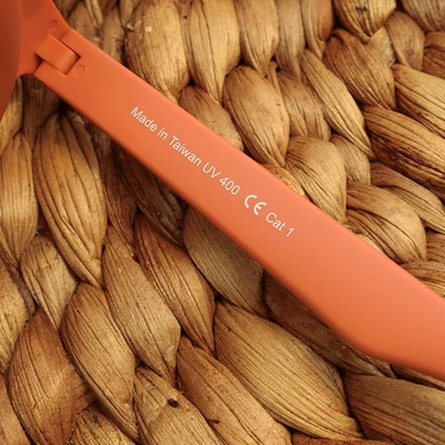 Gambar Okiedog Kacamata Real Shades 4yo Canyon Chill - Merah