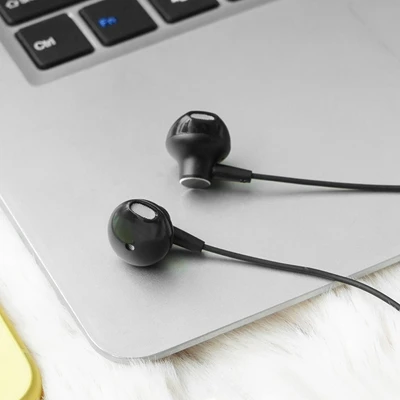 Gambar Ataru Earphone Metallic - Hitam