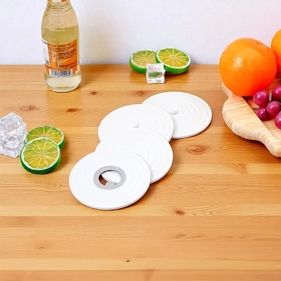 Gambar Cooking Color Prun Tatakan Gelas & Pembuka Botol Silikon 10x10 cm Set 4 pcs - Putih