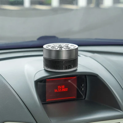 Gambar Flamingo Pengharum Mobil Aroma Eternal Cedar