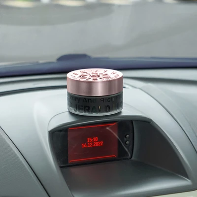 Gambar Flamingo Pengharum Mobil Aroma Eternal Musk