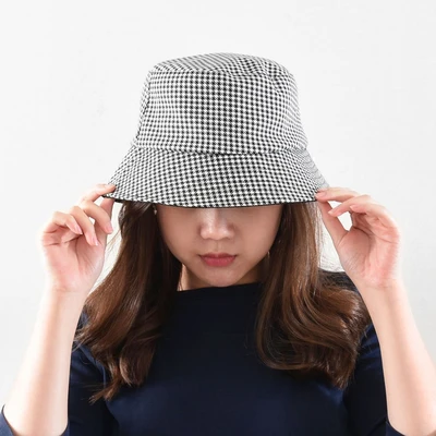 Gambar Ataru Topi Bucket Reversible Houndstooth - Hitam