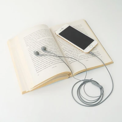 Gambar Ataru Basic Earphone - Abu-Abu