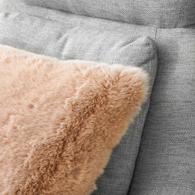 Gambar Informa Bantal Sofa Frosty Faux Fur 45x45 cm - Cokelat